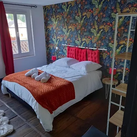 Appartement 3 Pieces Centre Ancien De Tulle Exterior foto
