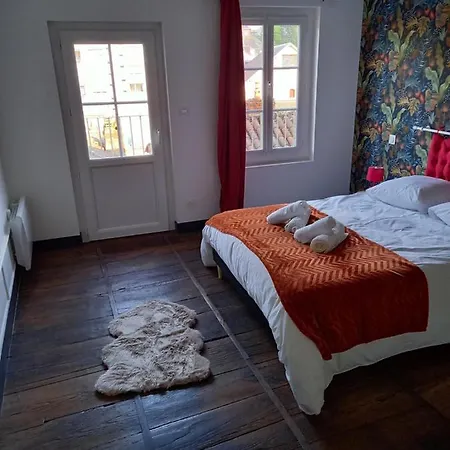 Appartement 3 Pieces Centre Ancien De Tulle Exterior foto
